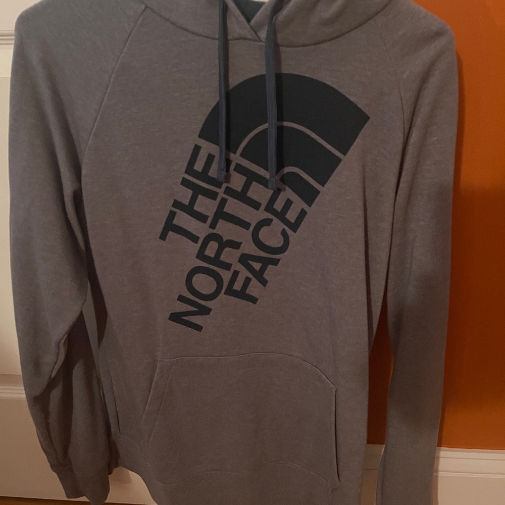North face hoodie size L
